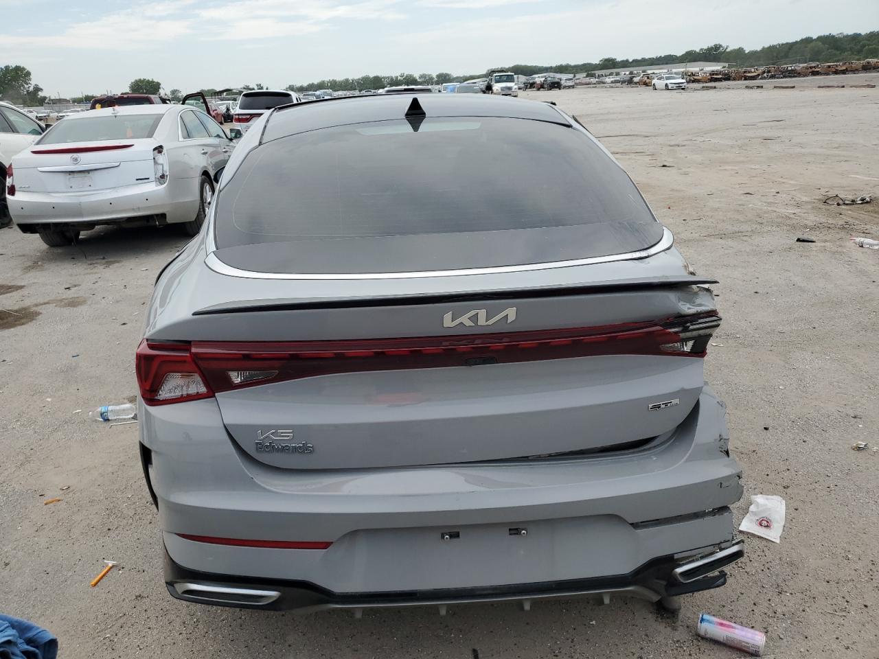 2023 KIA K5