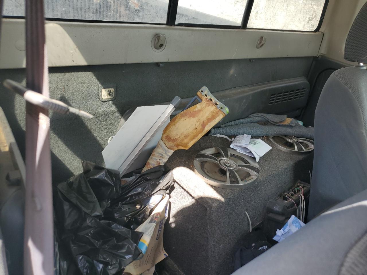 2002 NISSAN Frontier