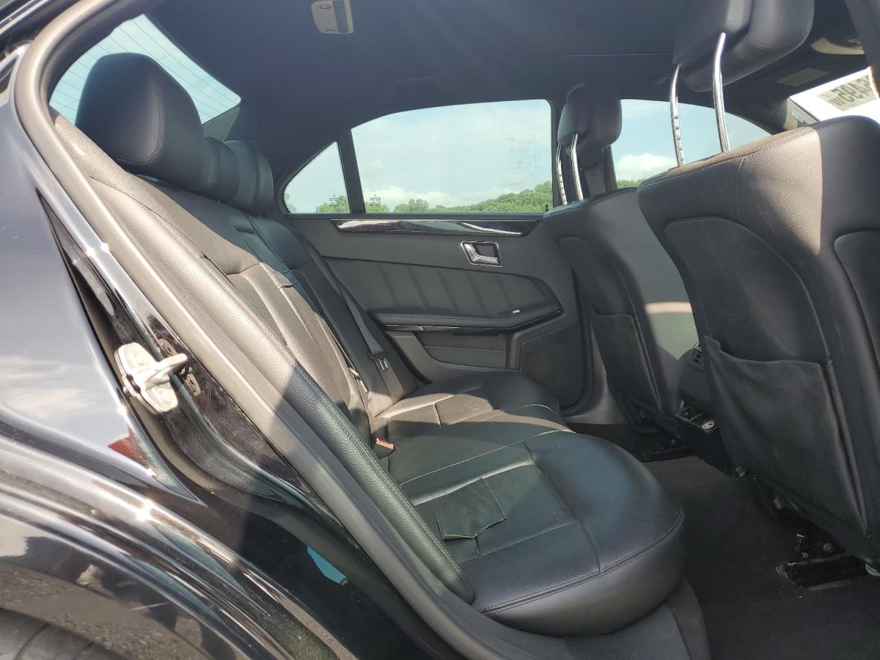 2011 MERCEDES-BENZ E-Class