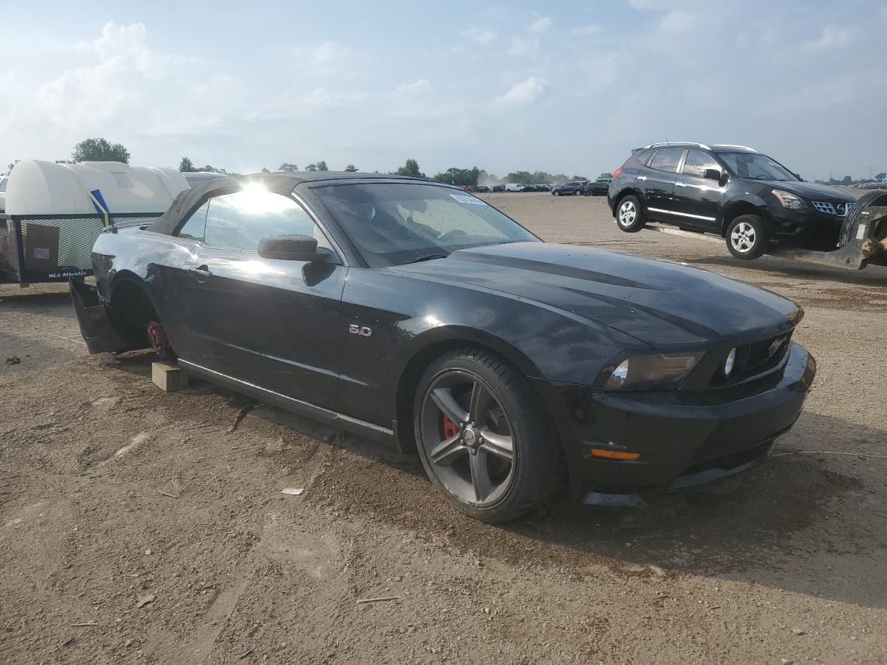 2011 FORD MUSTANG