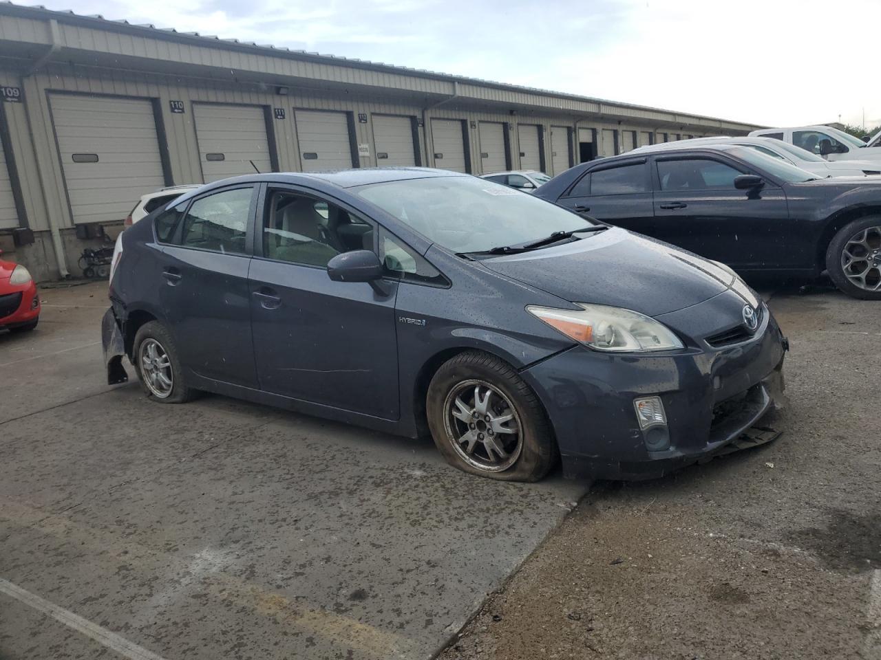2010 TOYOTA PRIUS