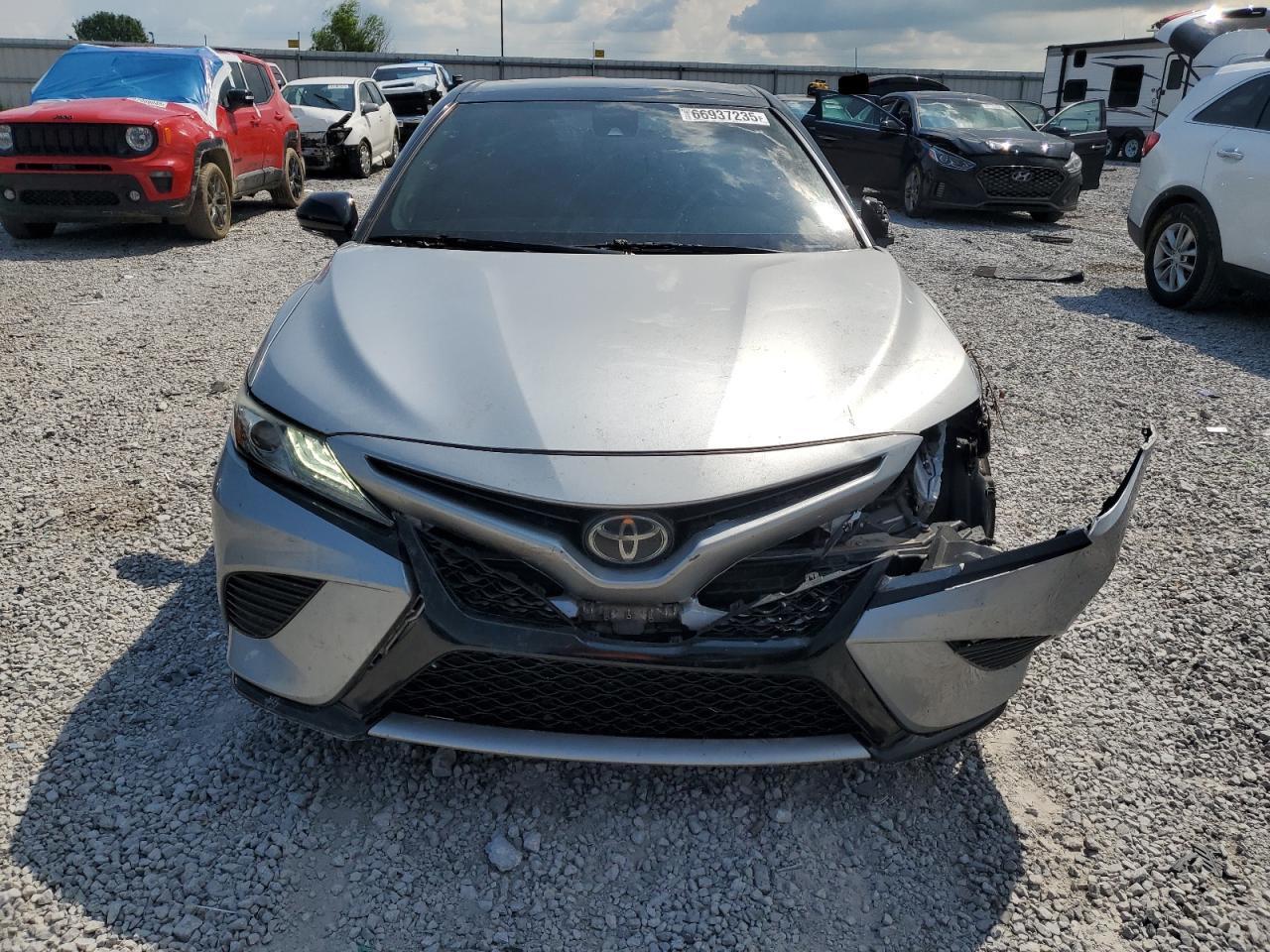 2019 TOYOTA CAMRY