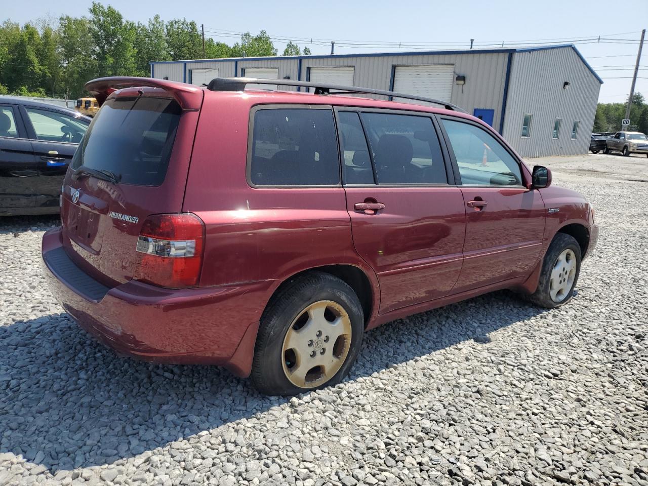 2004 TOYOTA HIGHLANDER