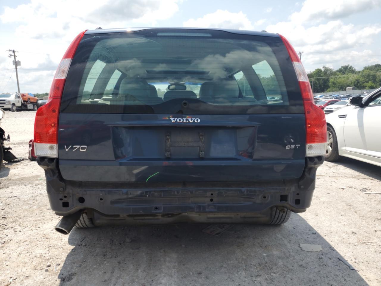 2007 VOLVO V70