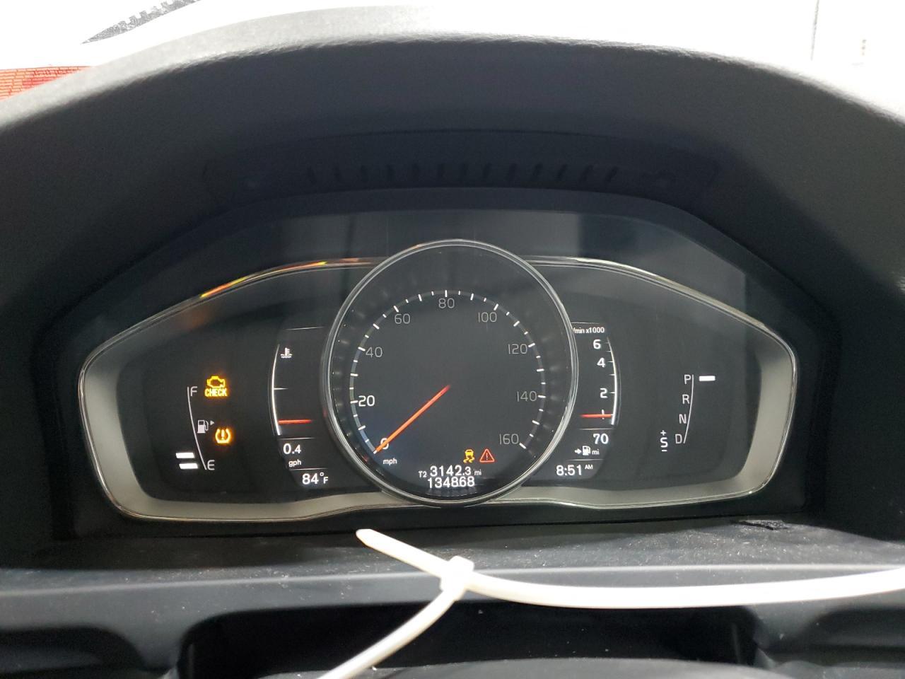 2017 VOLVO S60
