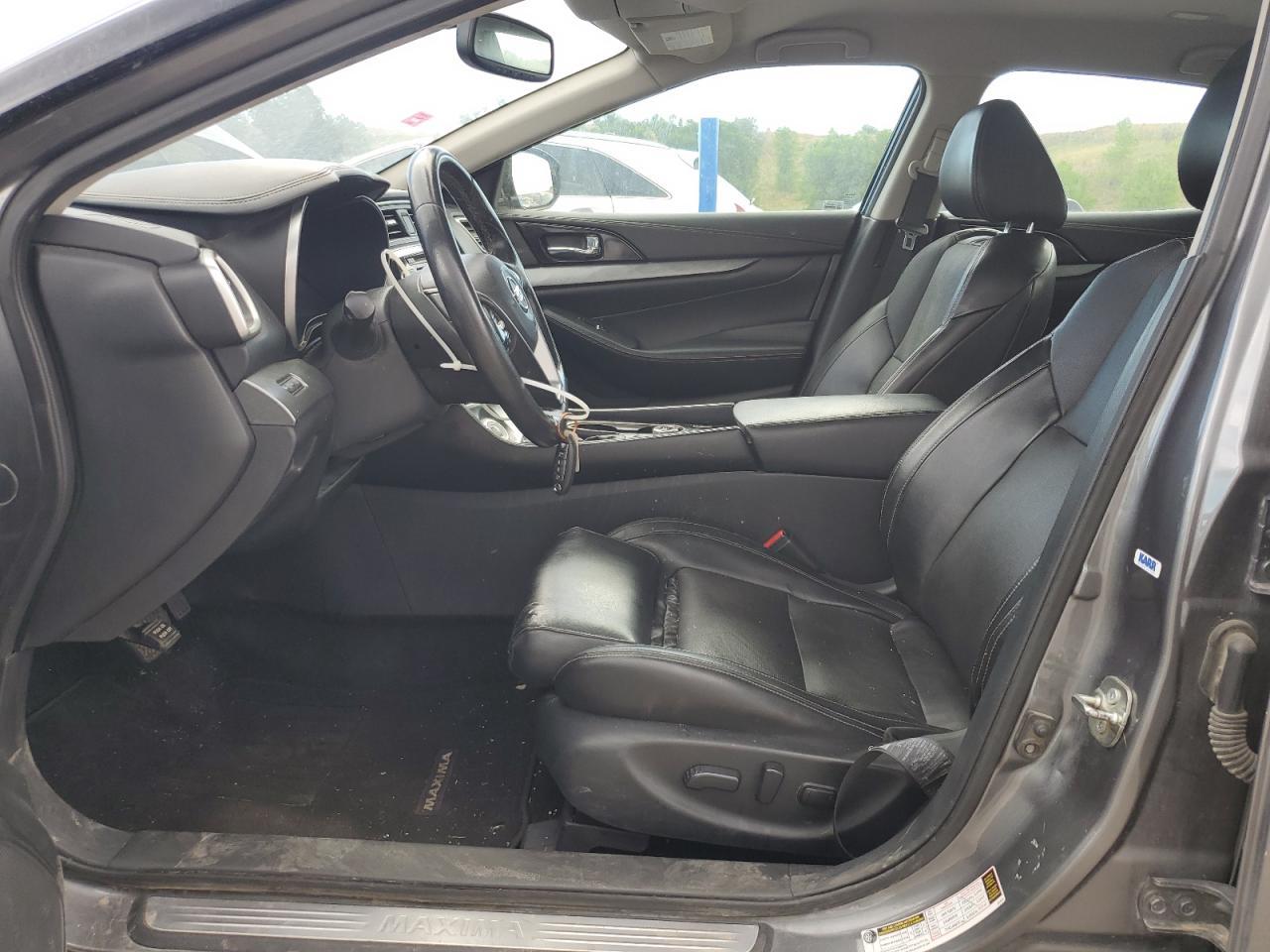 2017 NISSAN Maxima