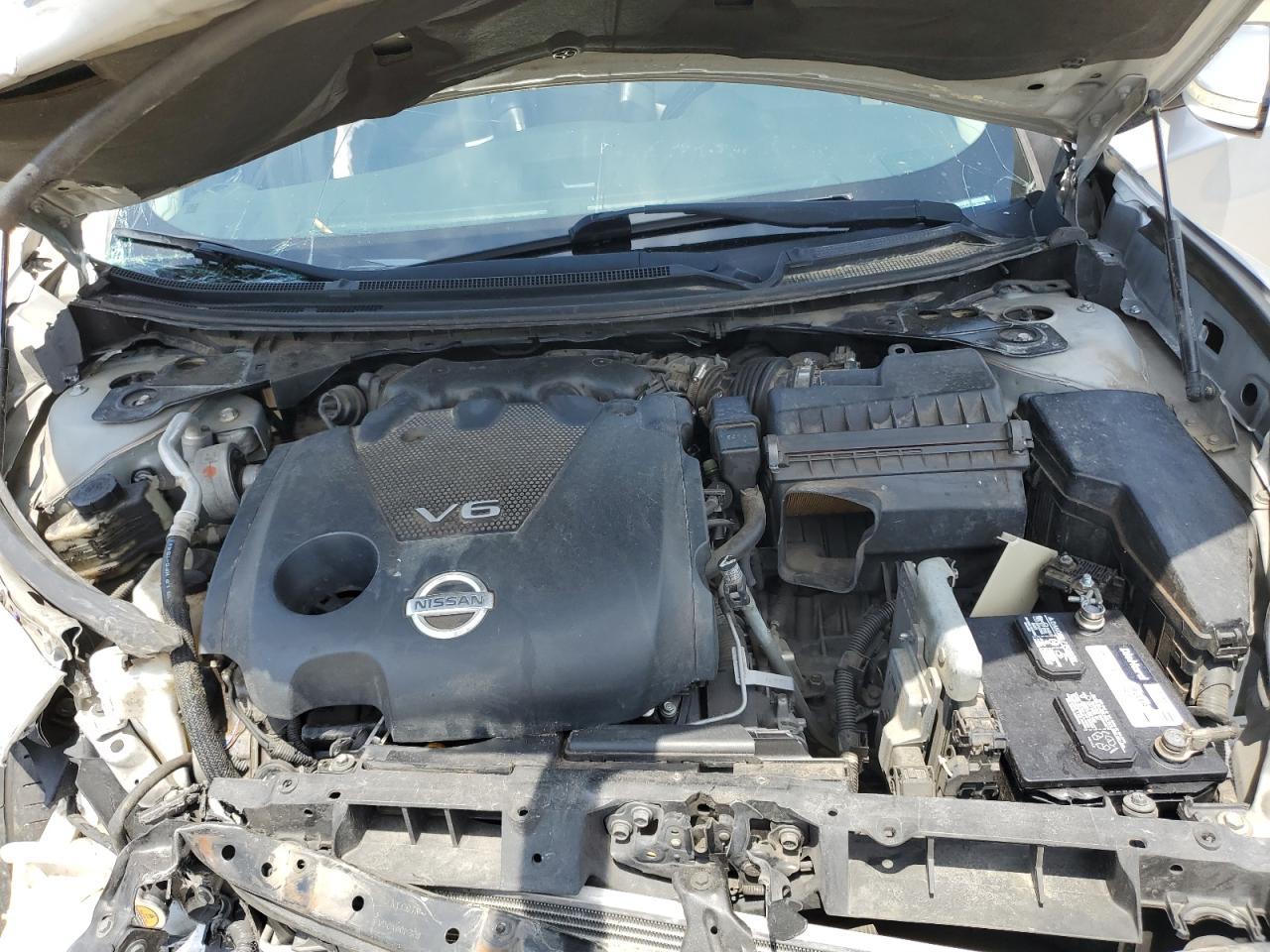 2012 NISSAN Maxima