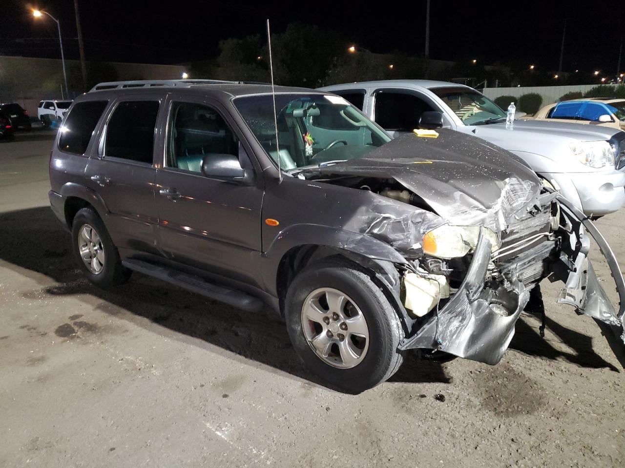 2003 MAZDA Tribute