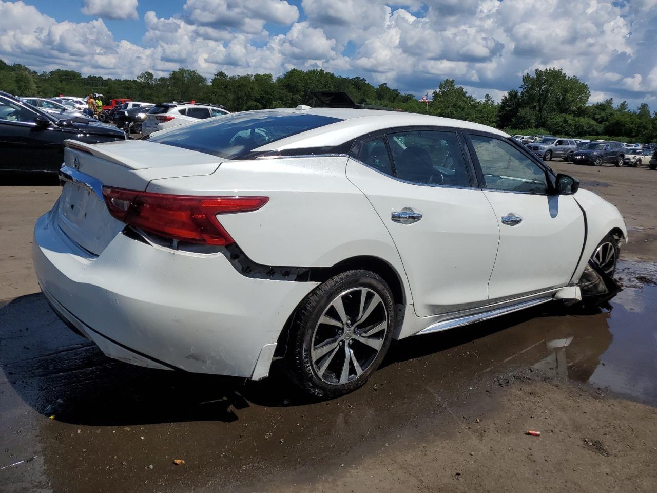 2018 NISSAN Maxima
