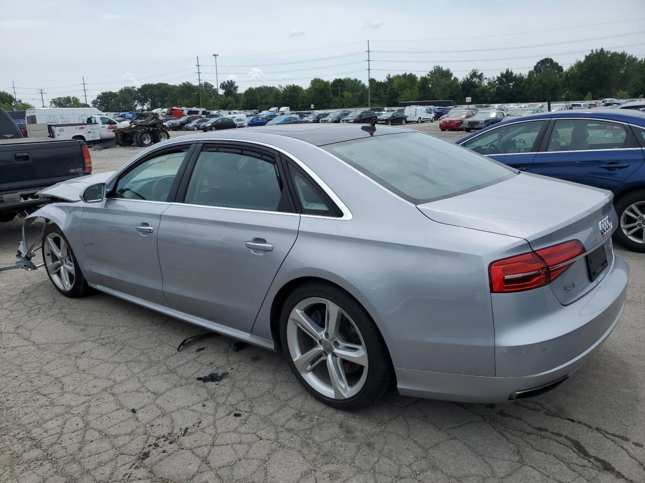 2018 AUDI A8