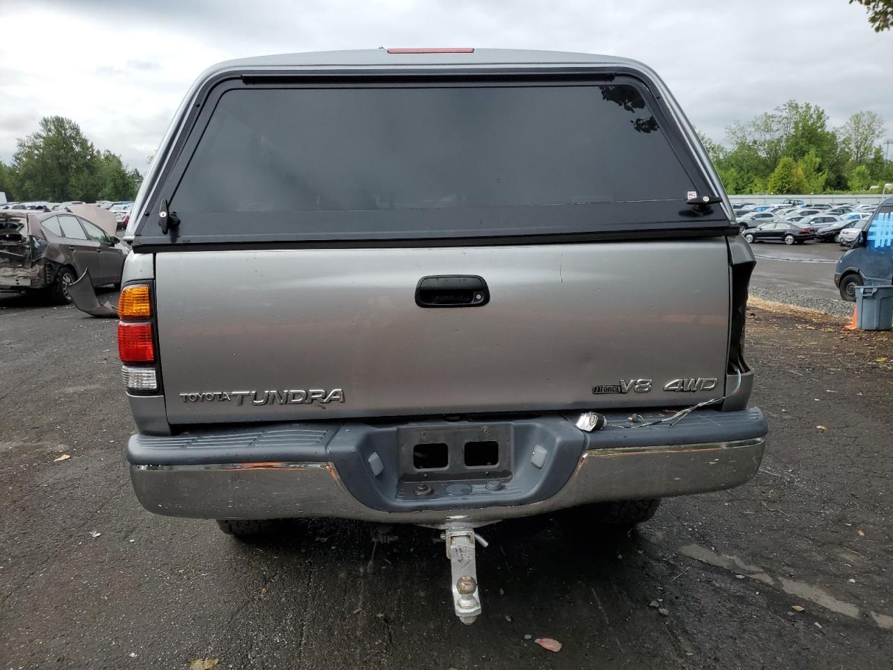 2004 TOYOTA TUNDRA