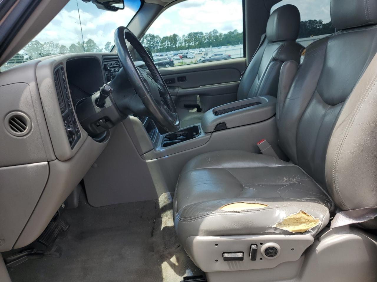 2004 CHEVROLET Silverado