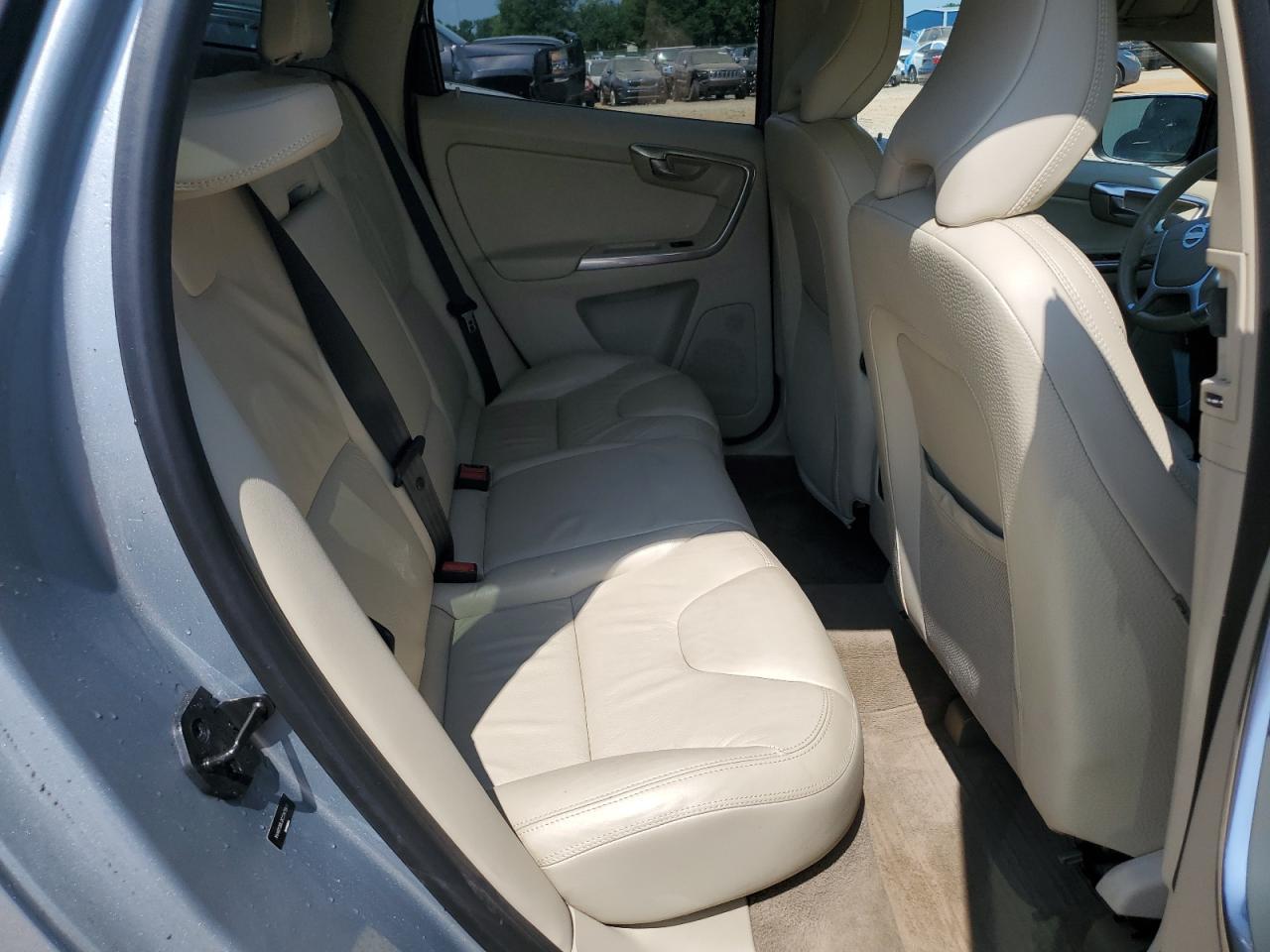 2012 VOLVO XC60