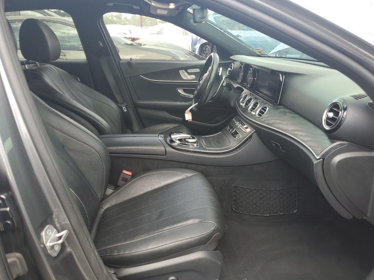 2018 MERCEDES-BENZ E-Class