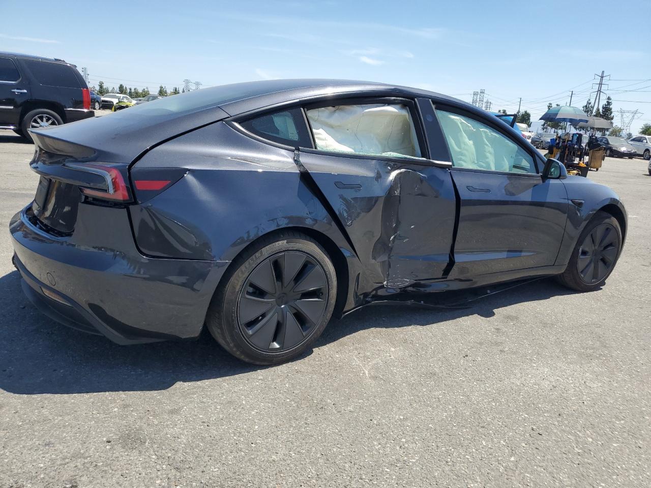 2024 TESLA MODEL 3