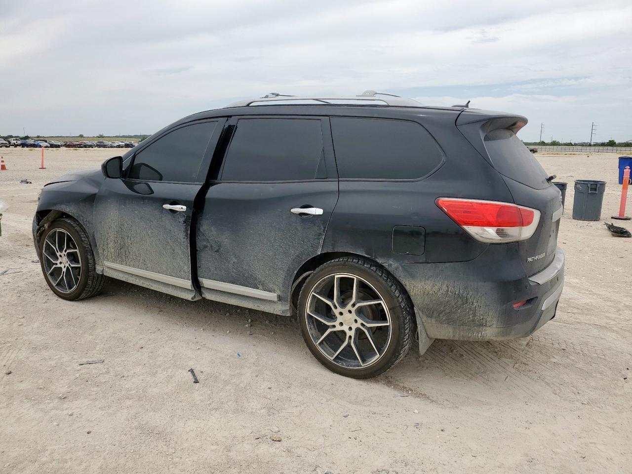 2014 NISSAN PATHFINDER