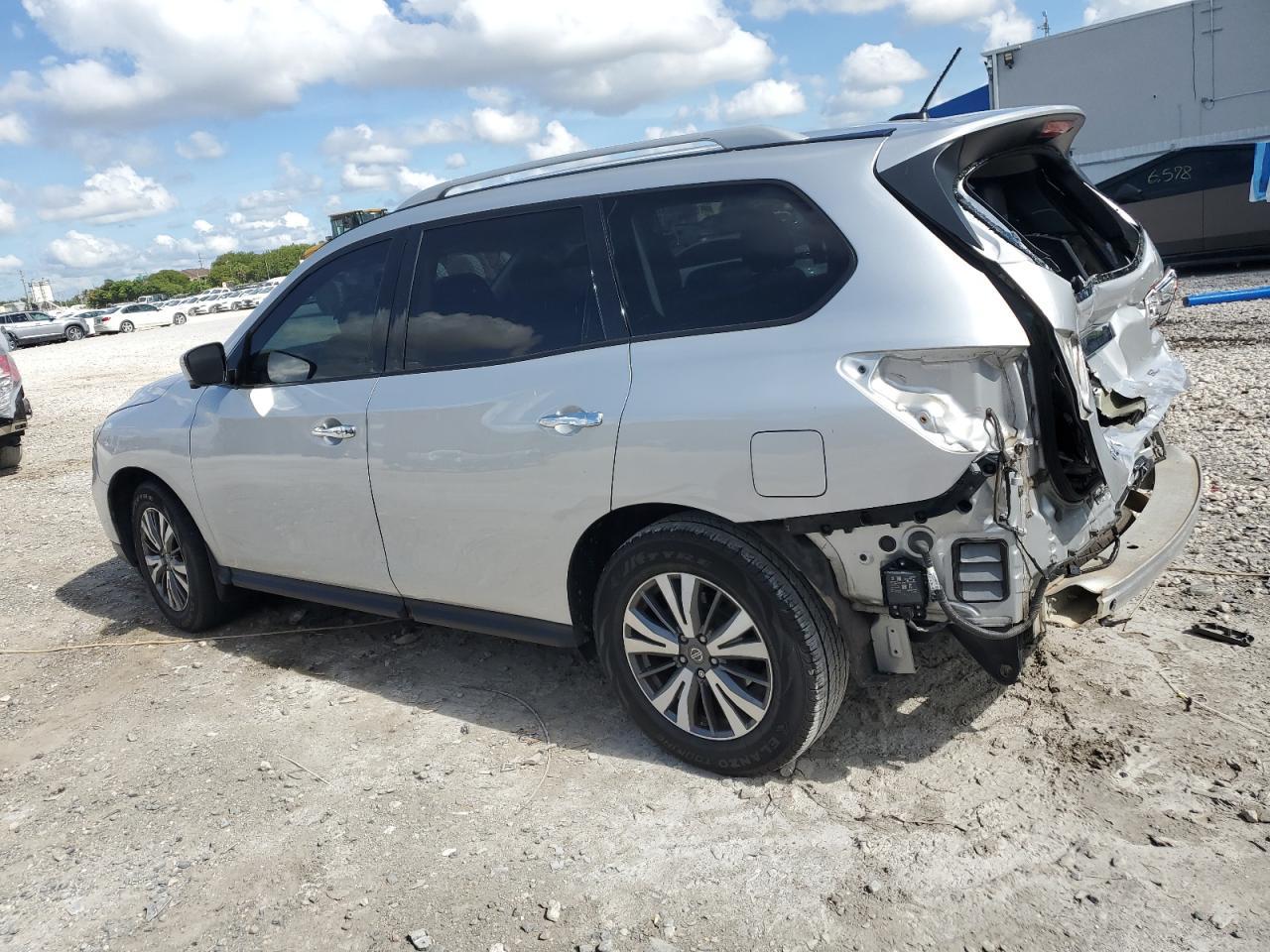 2018 NISSAN PATHFINDER