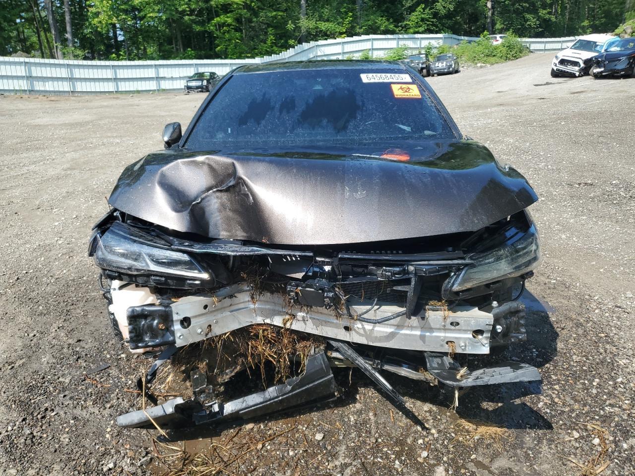 2019 TOYOTA Avalon