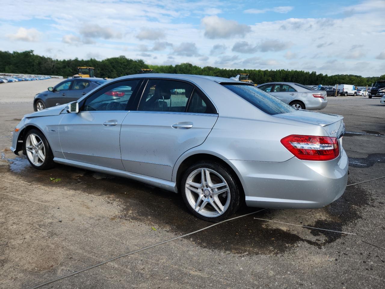 2012 MERCEDES-BENZ E-Class