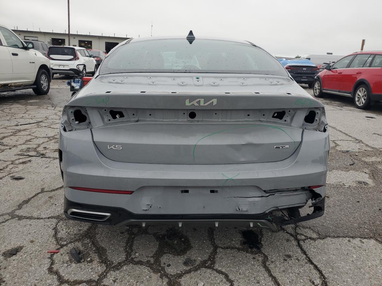 2023 KIA K5