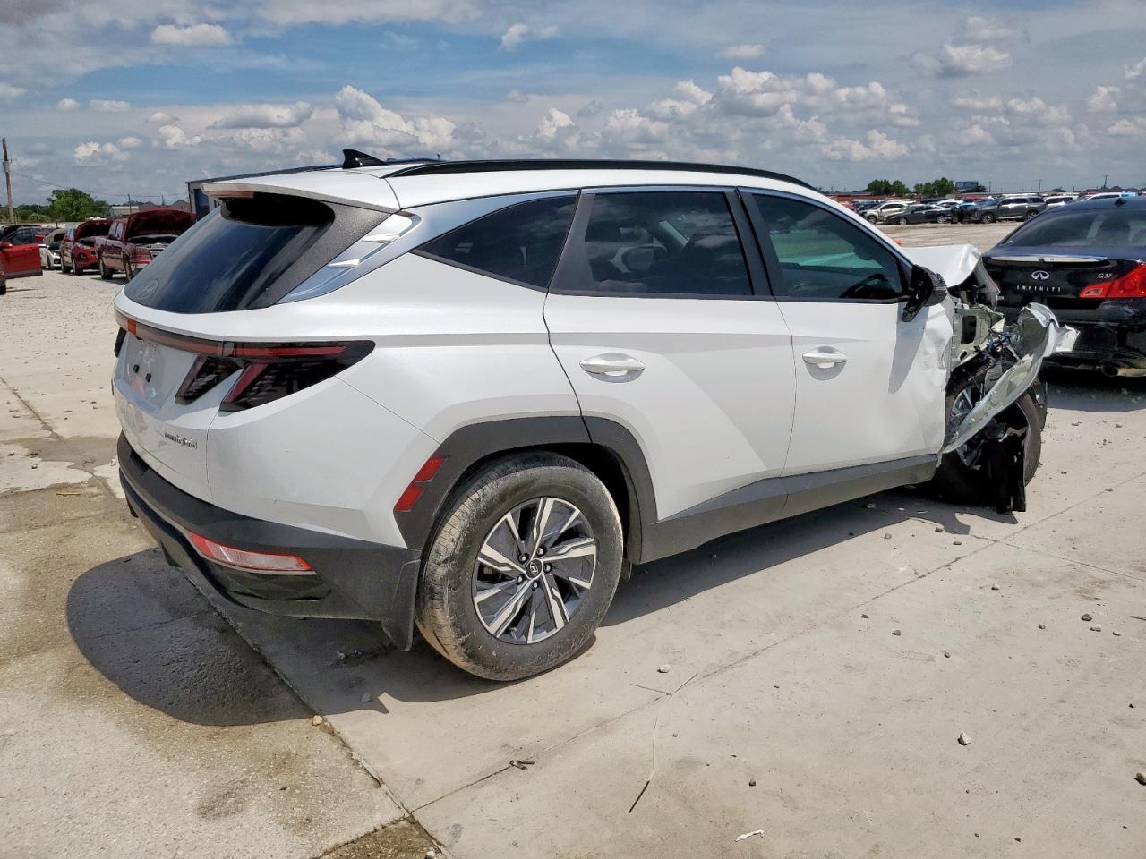 2023 HYUNDAI TUCSON