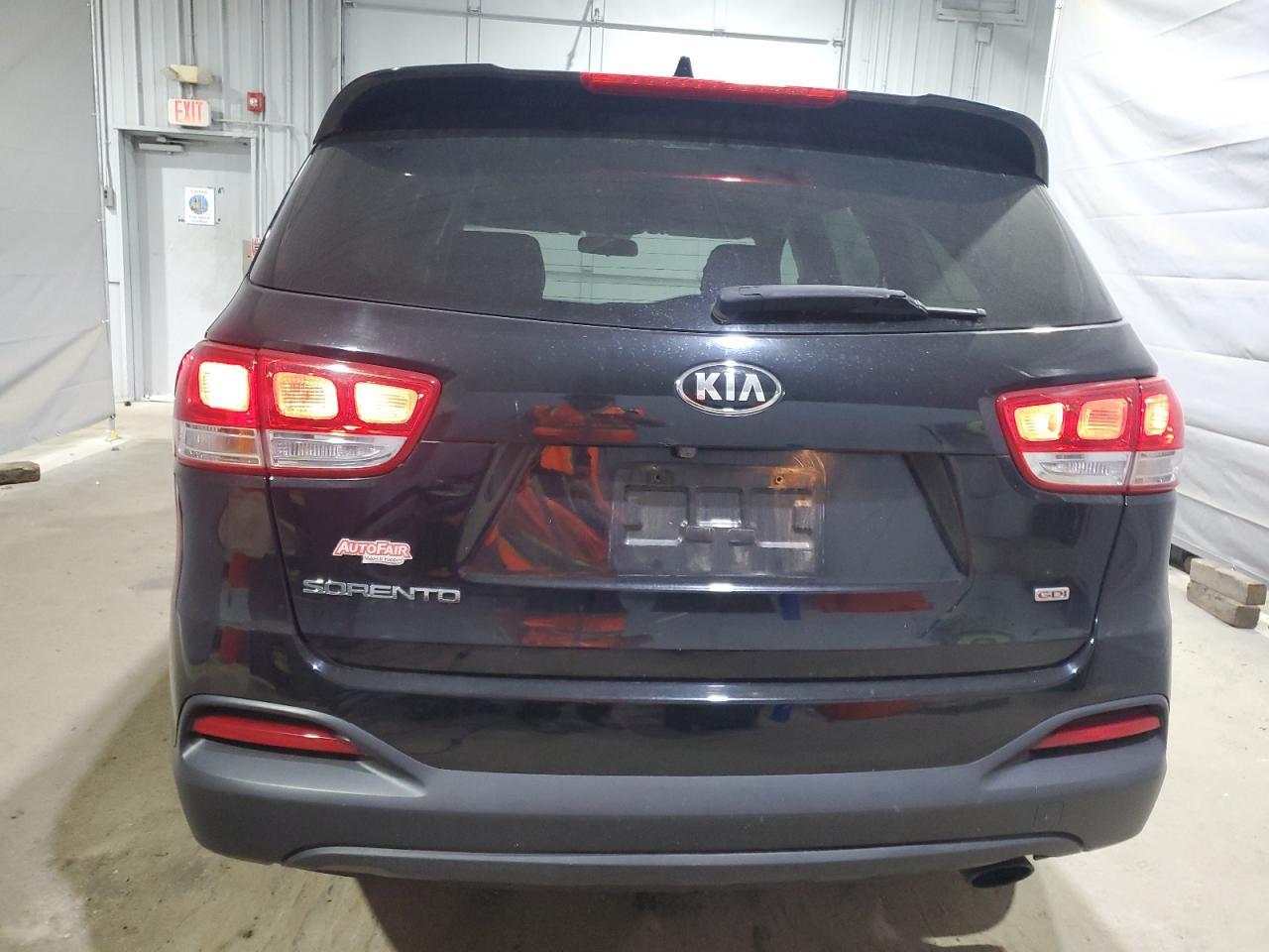 2016 KIA SORENTO
