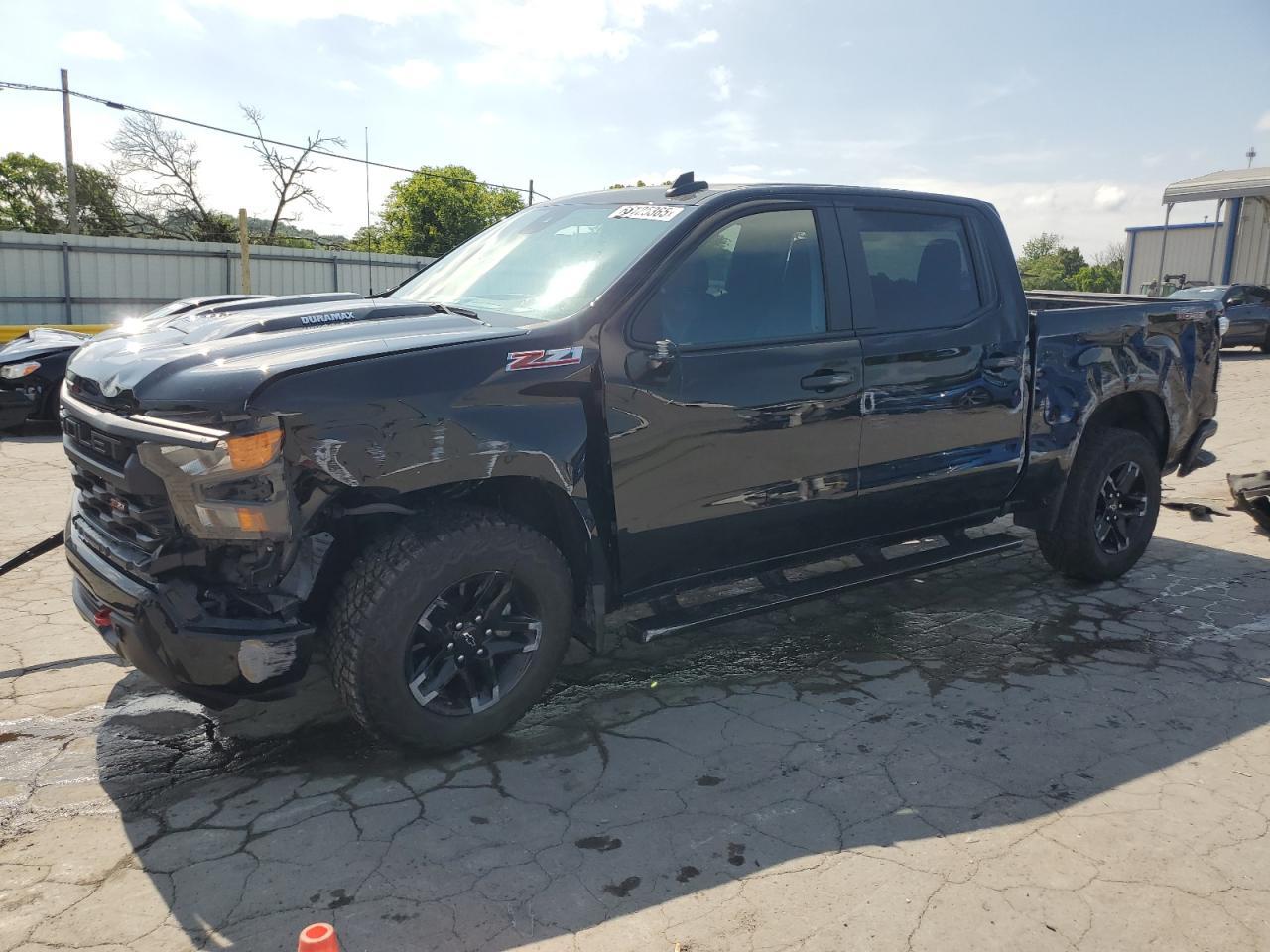 2025 CHEVROLET Silverado