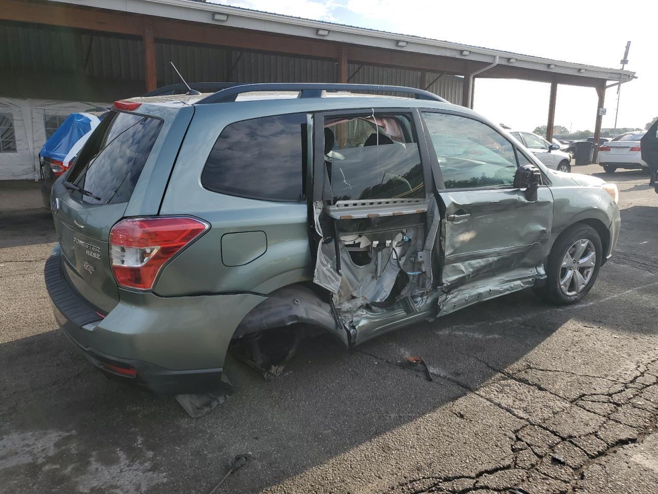 2015 SUBARU FORESTER