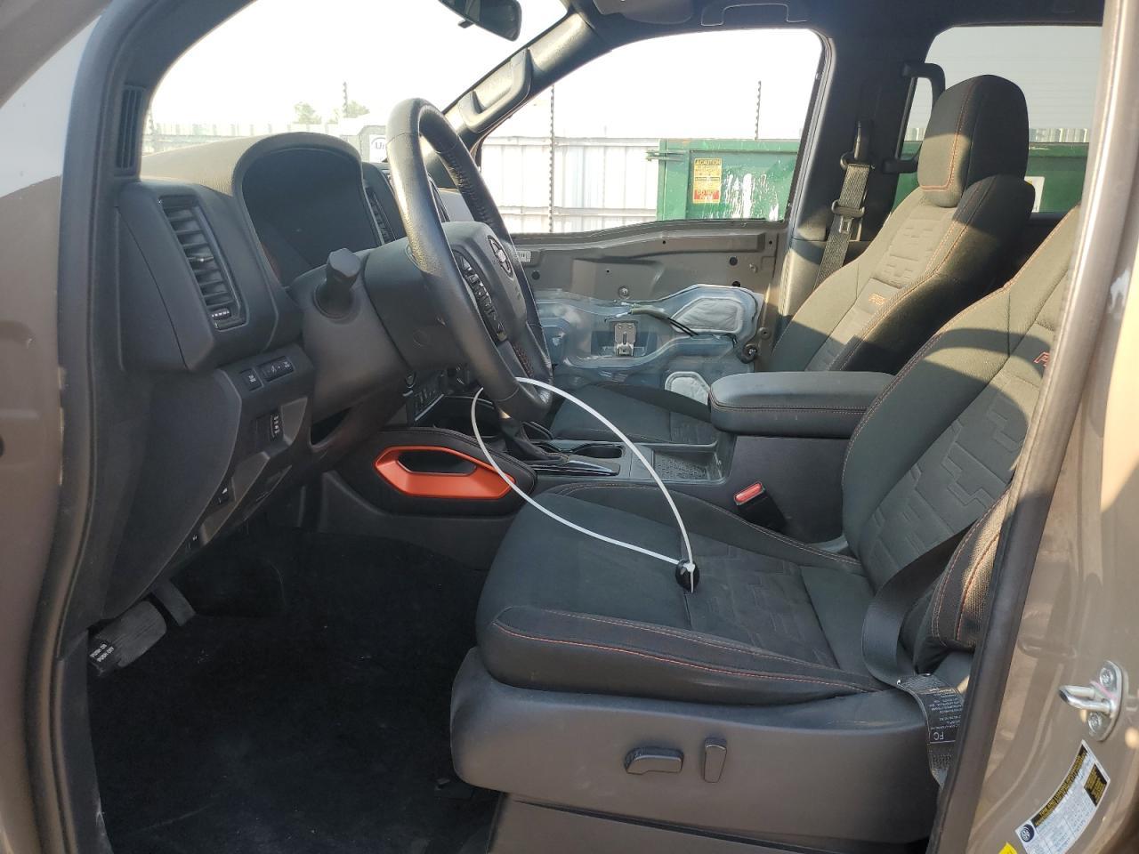 2022 NISSAN Frontier