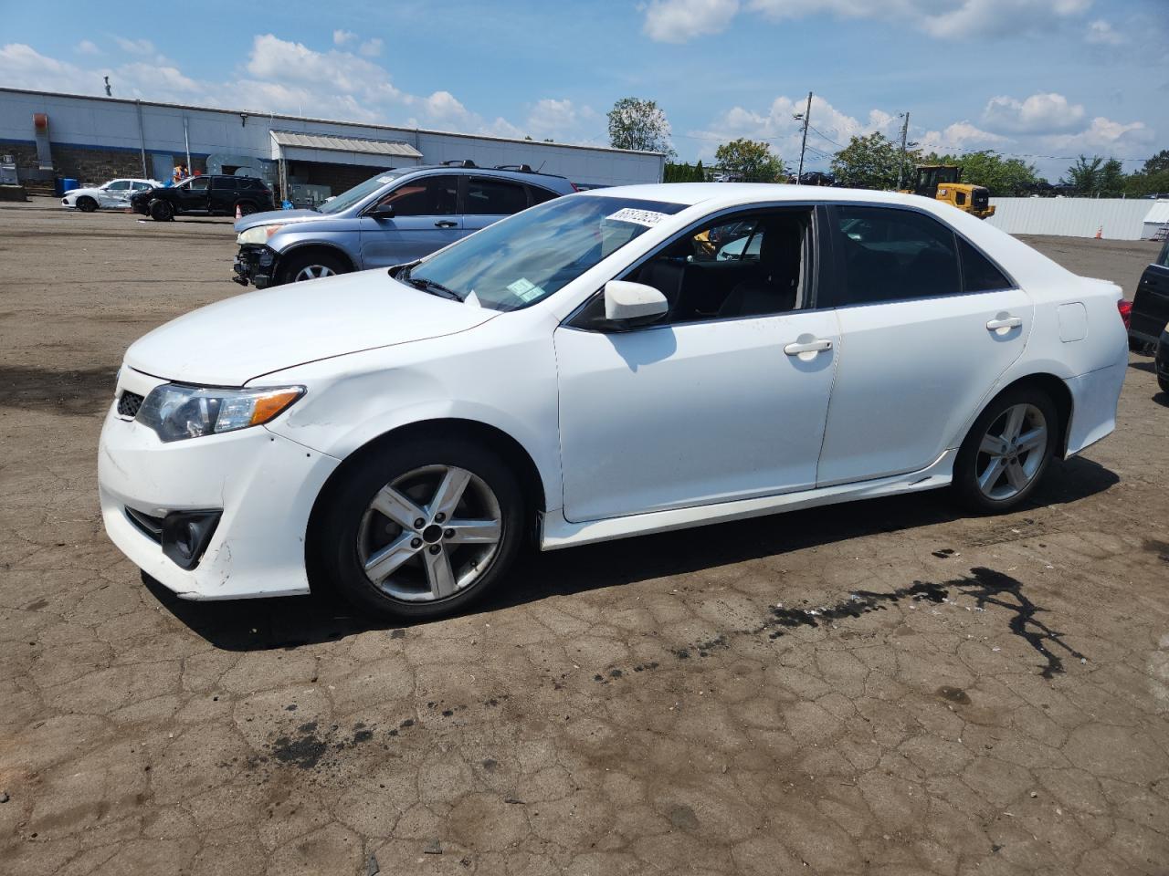2013 TOYOTA CAMRY