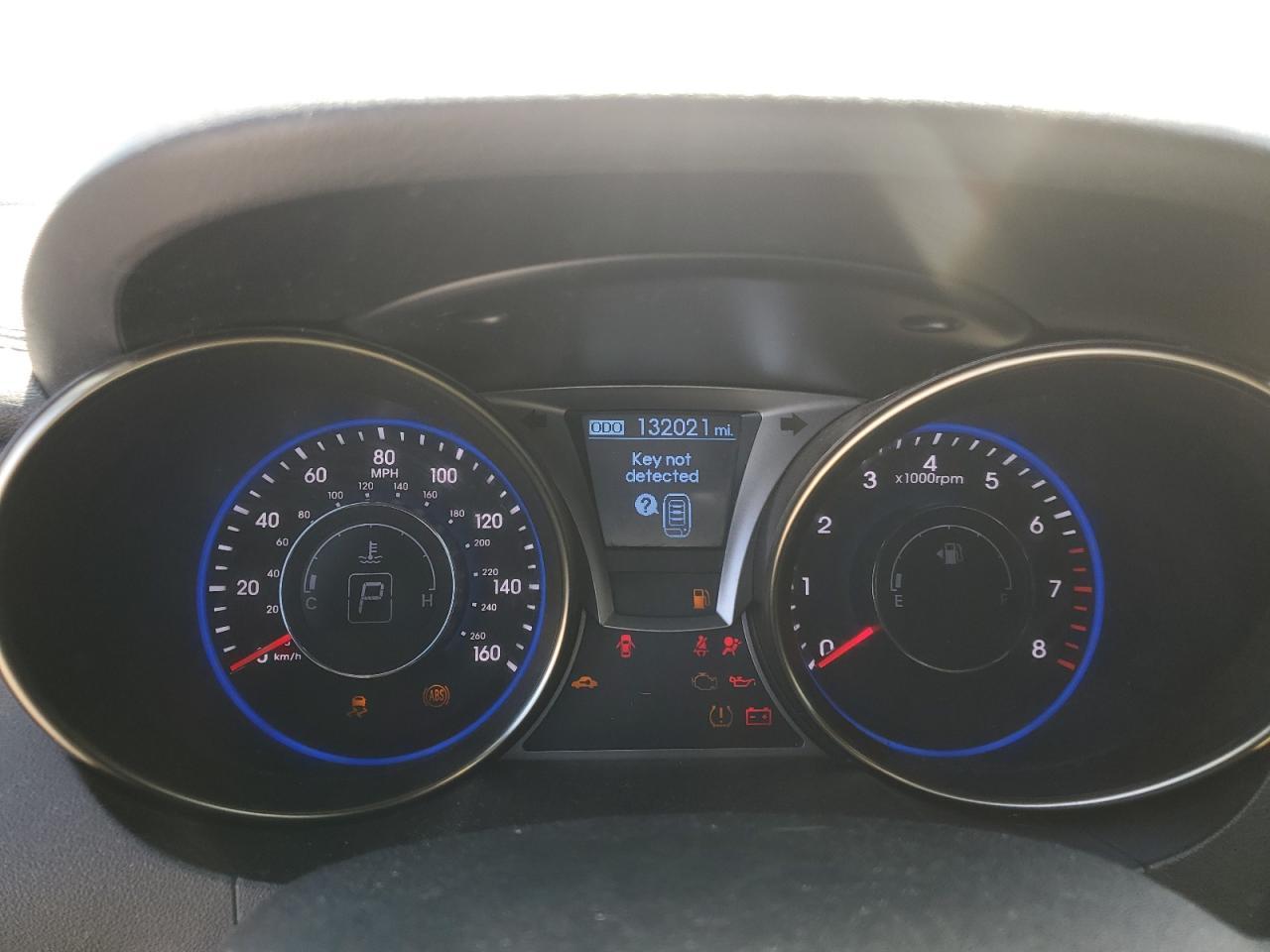 2013 HYUNDAI GENESIS