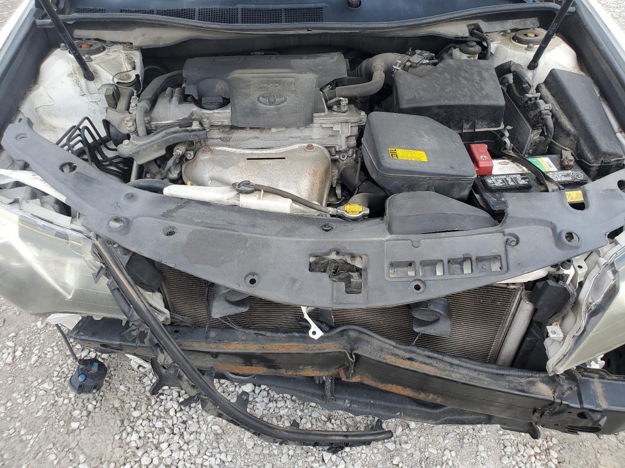 2014 TOYOTA CAMRY