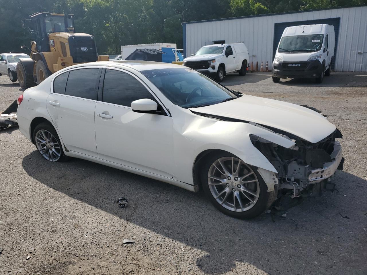 2012 INFINITI G37