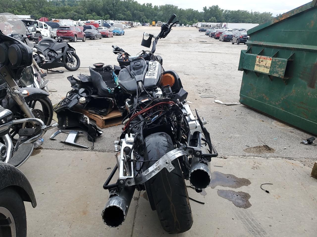 2017 HARLEY-DAVIDSON FLHX
