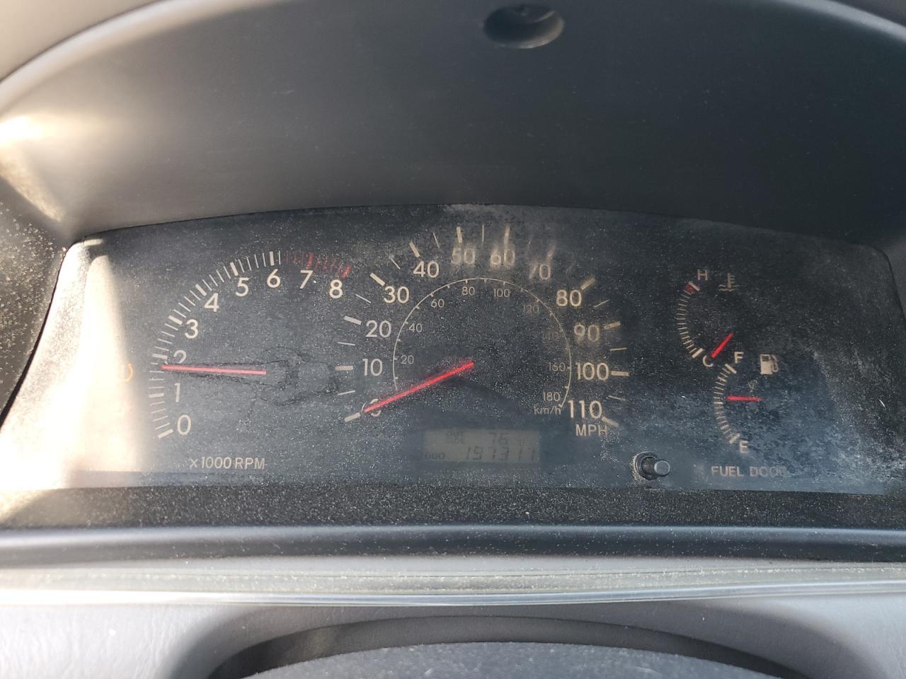 2005 TOYOTA COROLLA