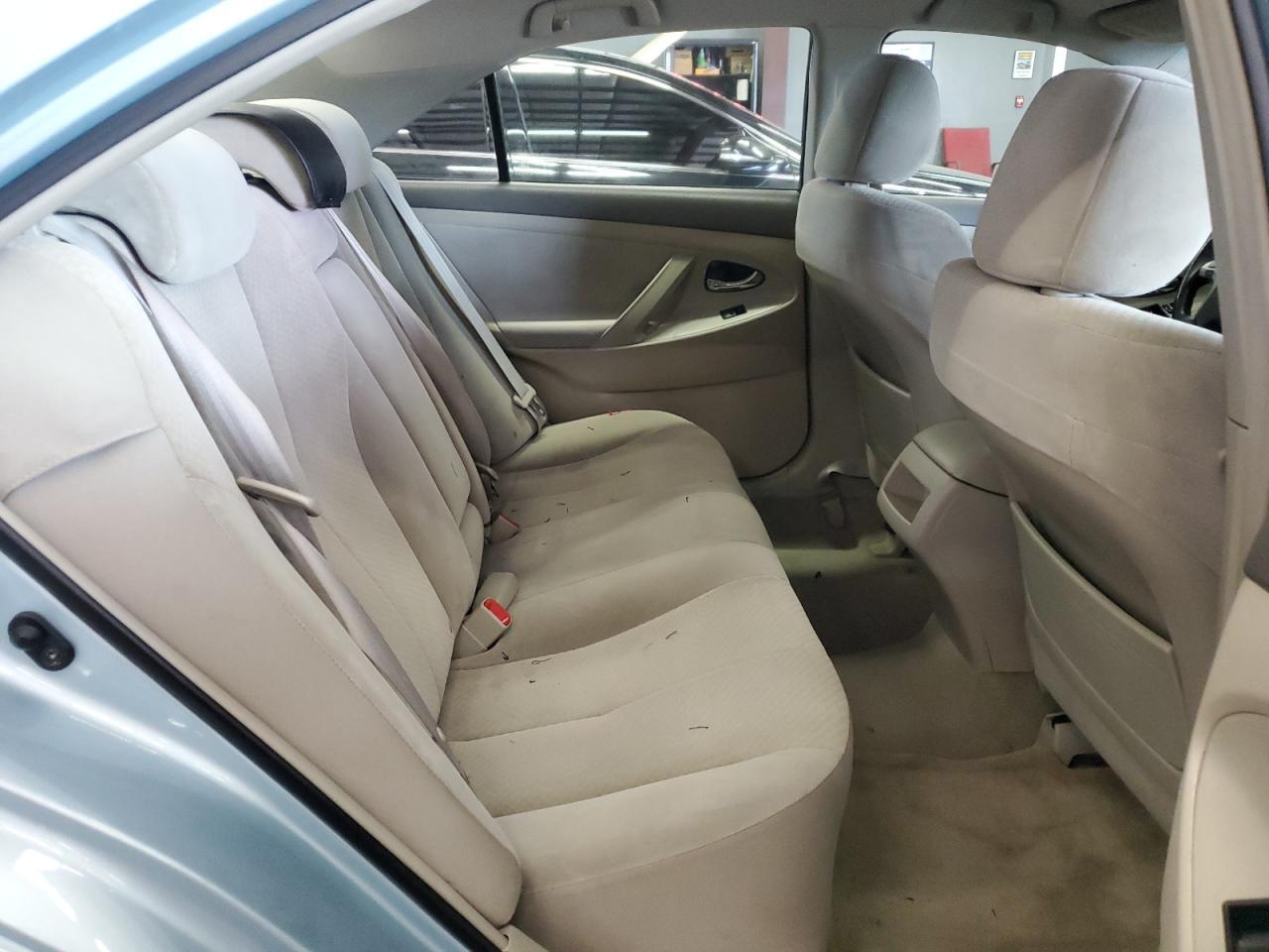 2013 SUBARU Outback