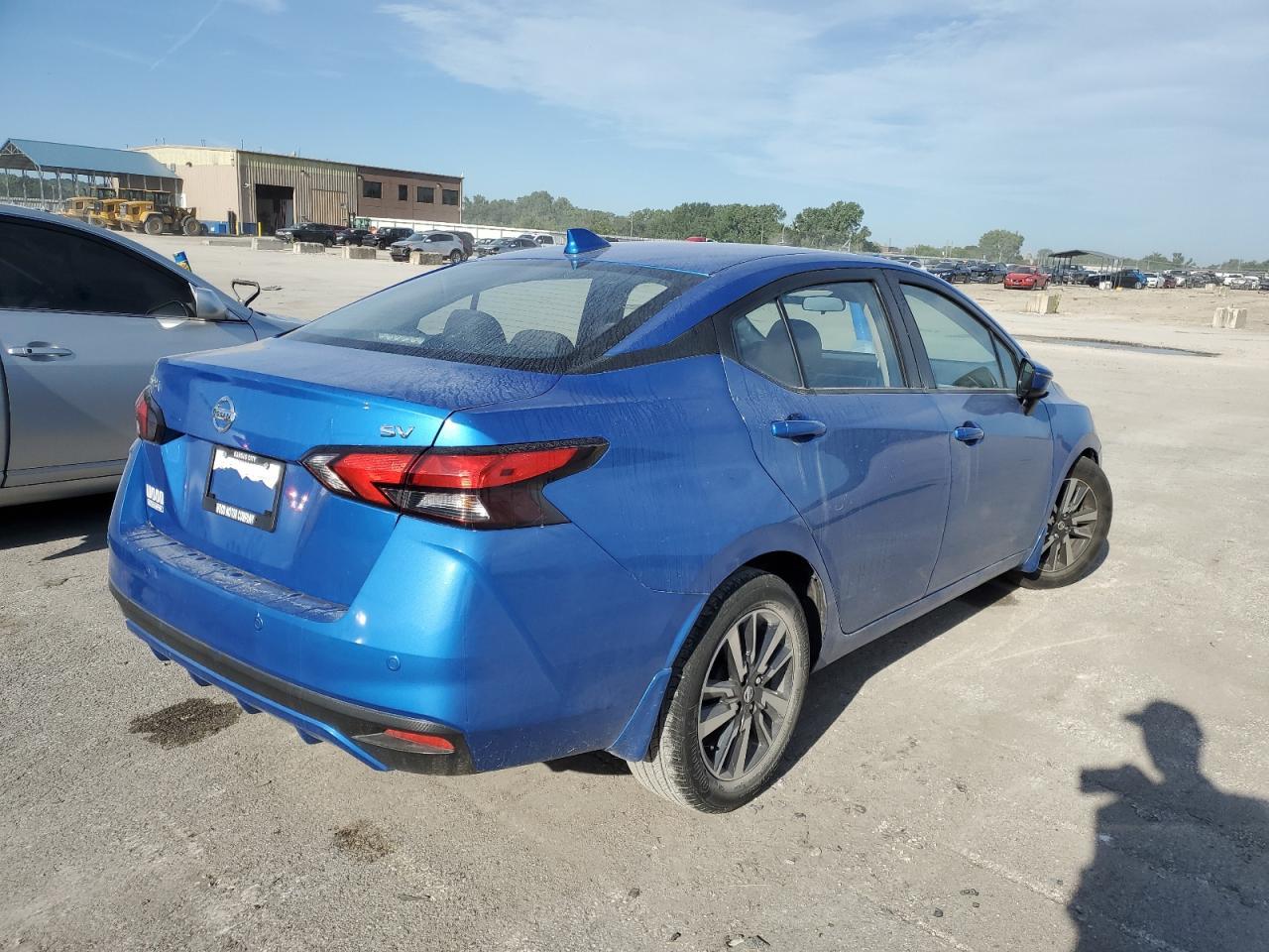 2021 NISSAN VERSA