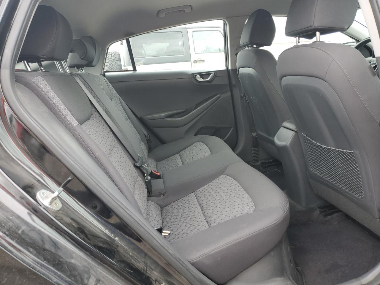 2018 HYUNDAI Ioniq