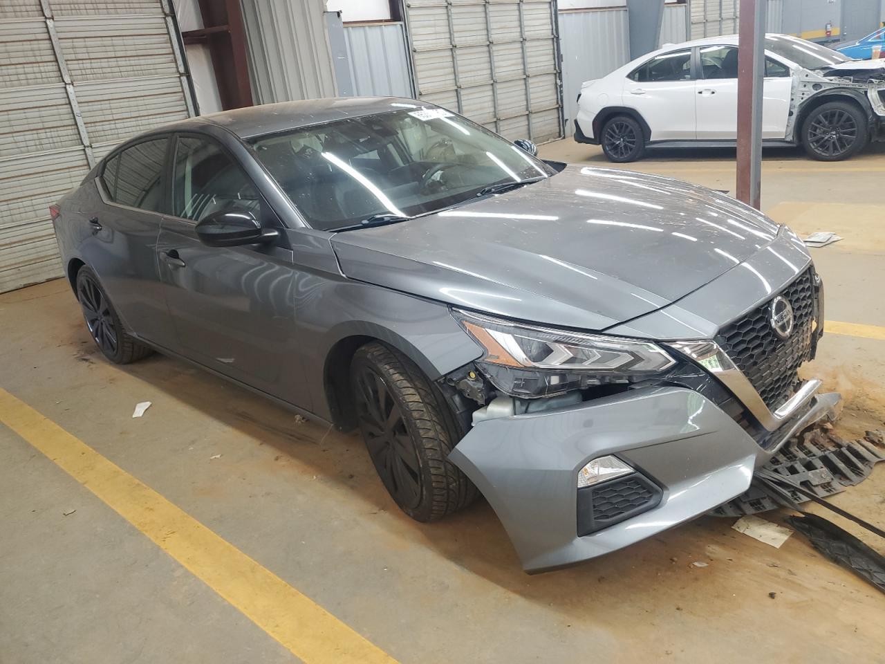 2022 NISSAN ALTIMA