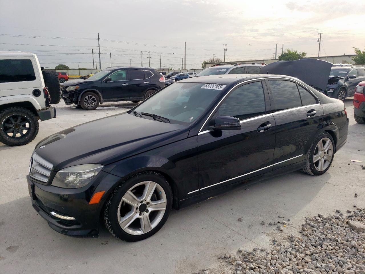 2011 MERCEDES-BENZ C-CLASS