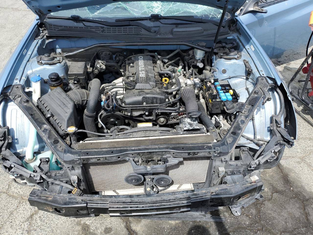 2012 HYUNDAI GENESIS