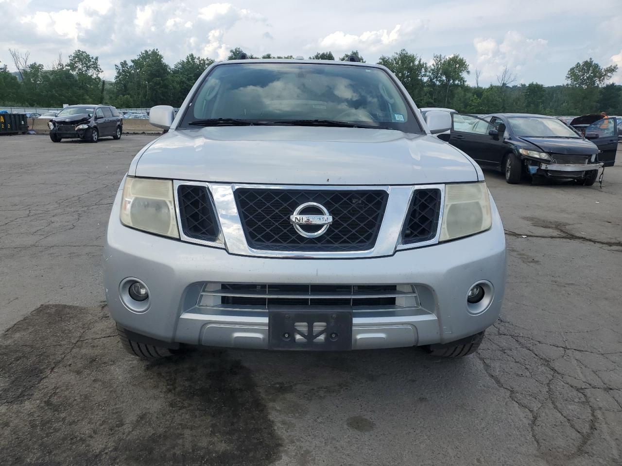 2011 NISSAN PATHFINDER