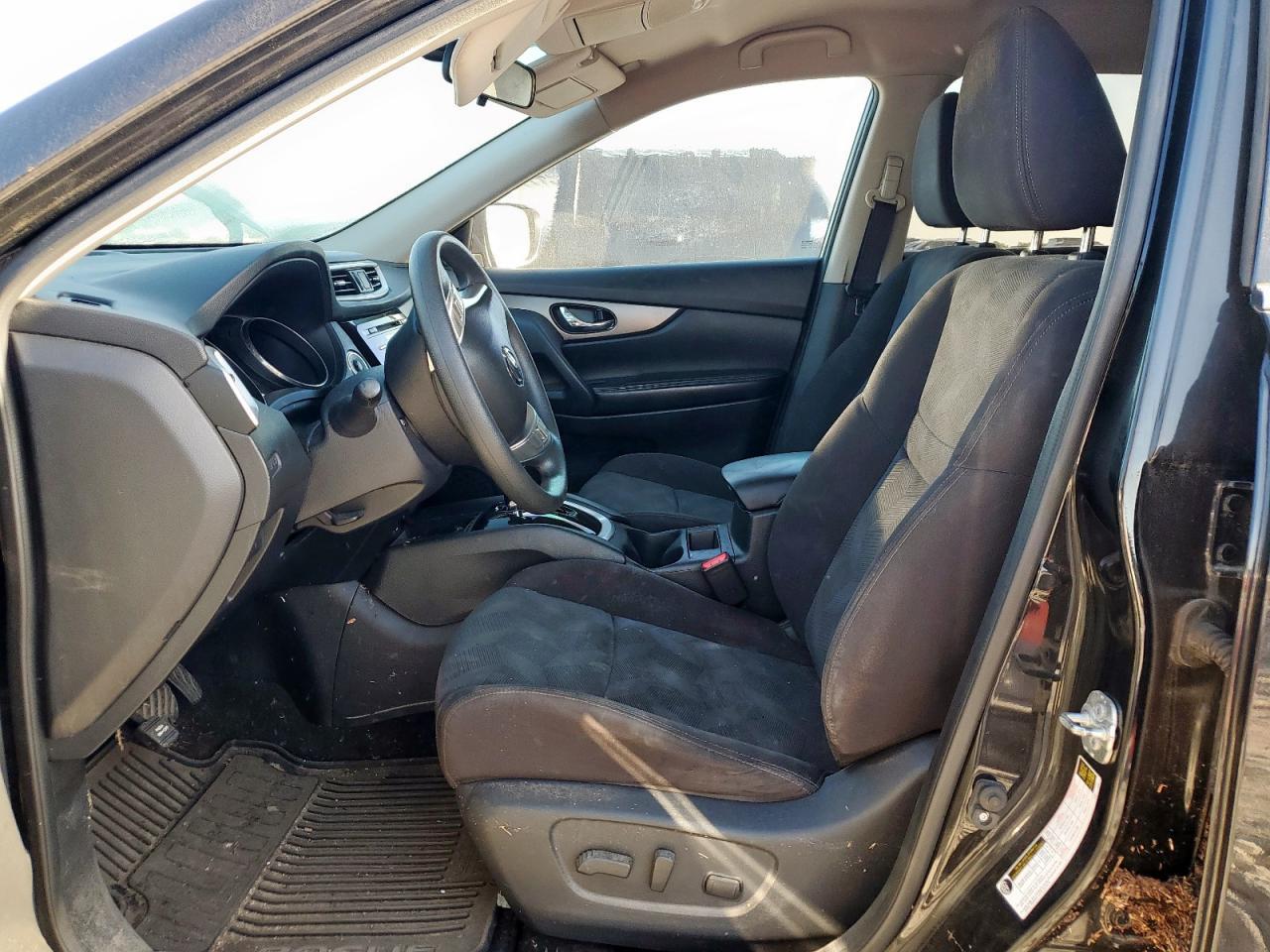 2016 NISSAN ROGUE