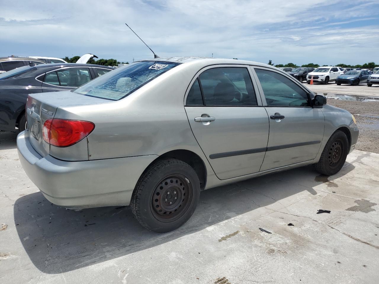 2004 TOYOTA COROLLA