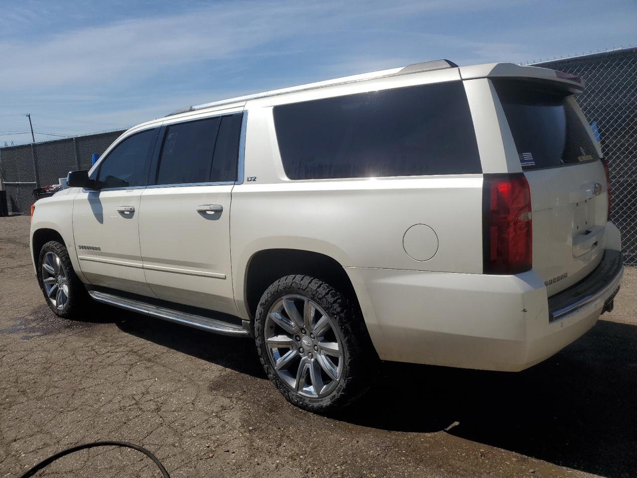 2015 CHEVROLET Suburban
