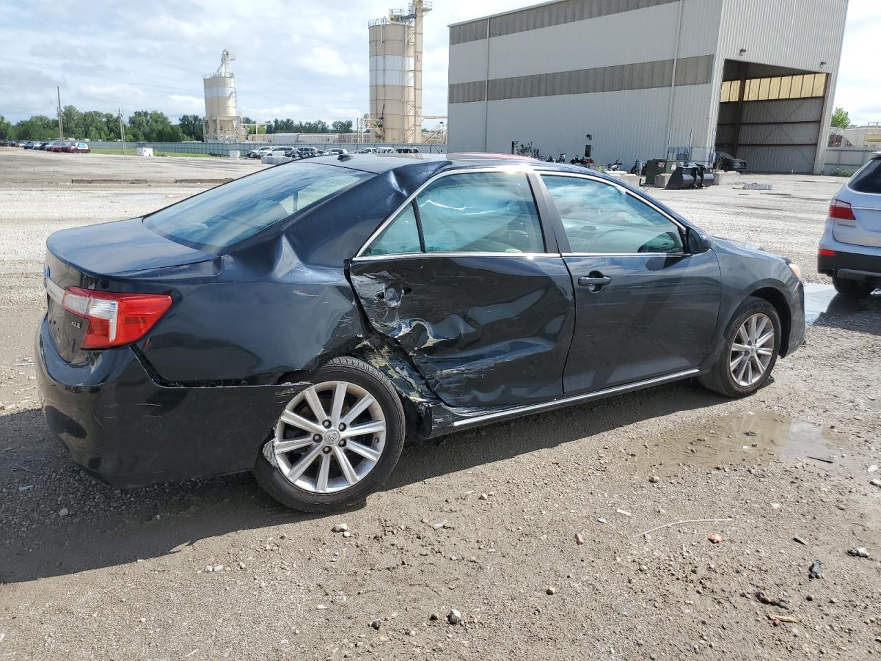 2012 TOYOTA CAMRY