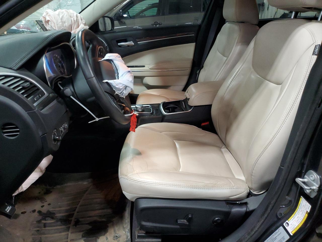 2017 CHRYSLER 300