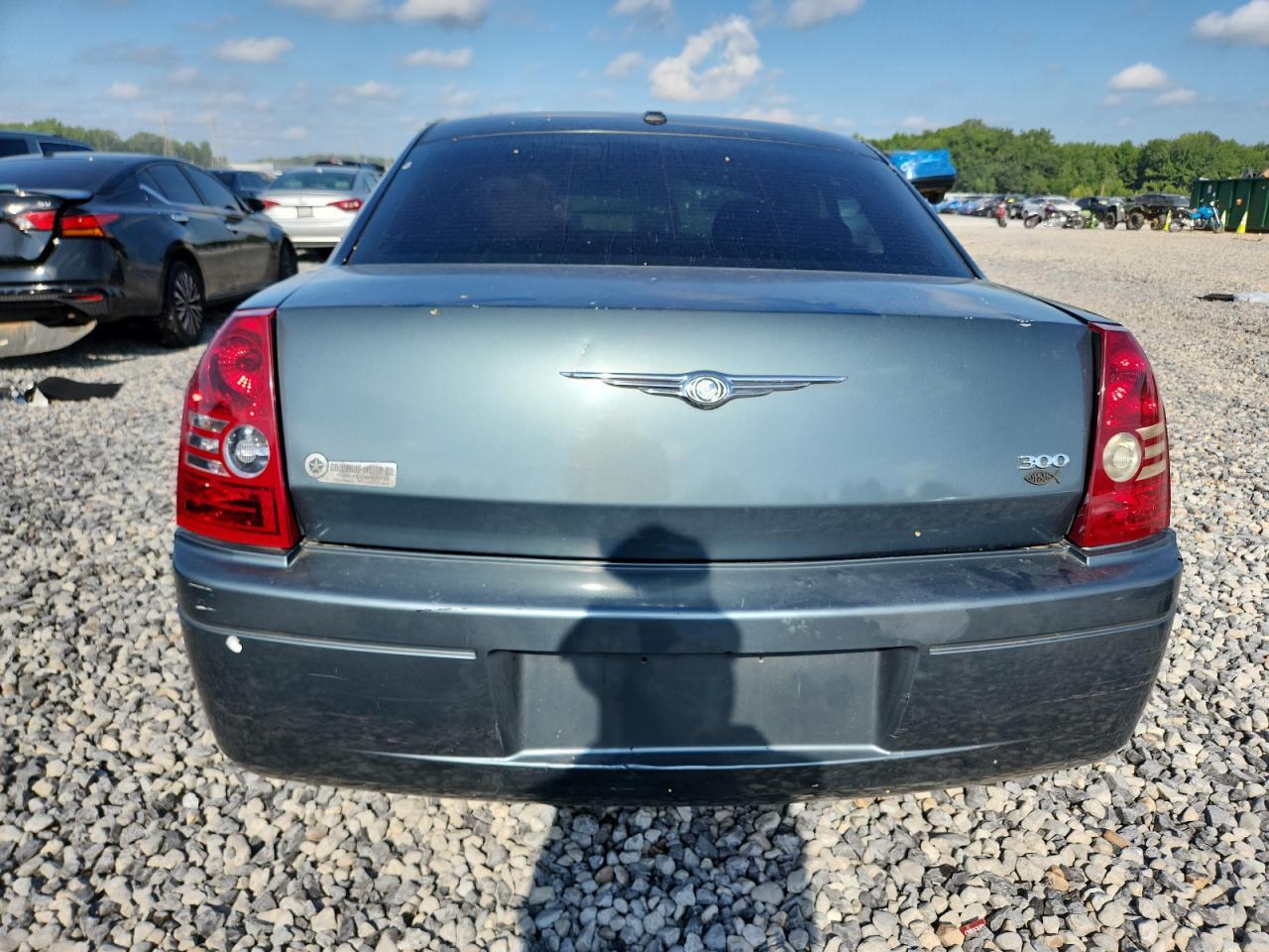 2010 CHRYSLER 300