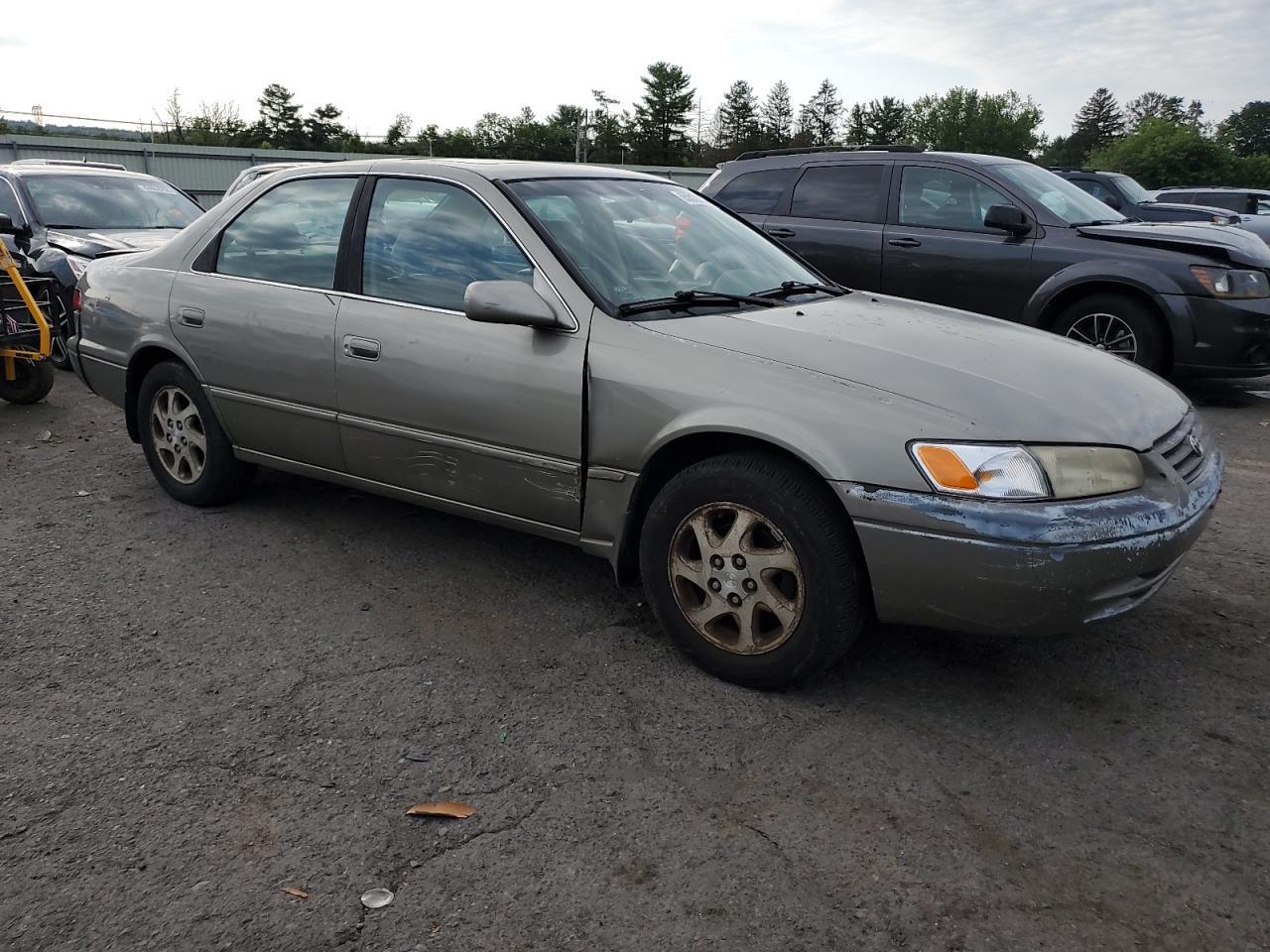 1998 TOYOTA CAMRY