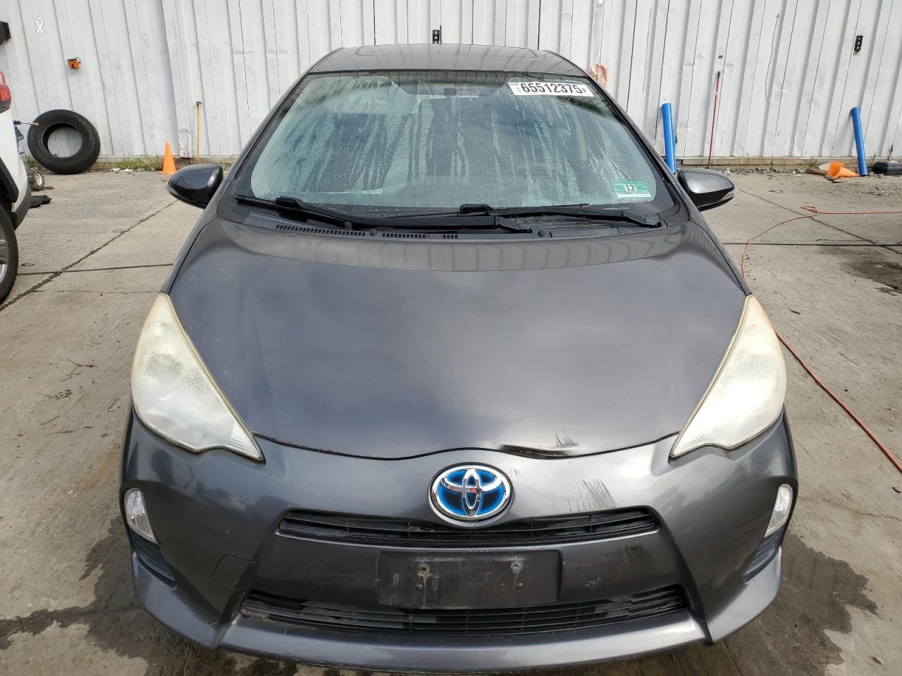 2012 TOYOTA Prius c